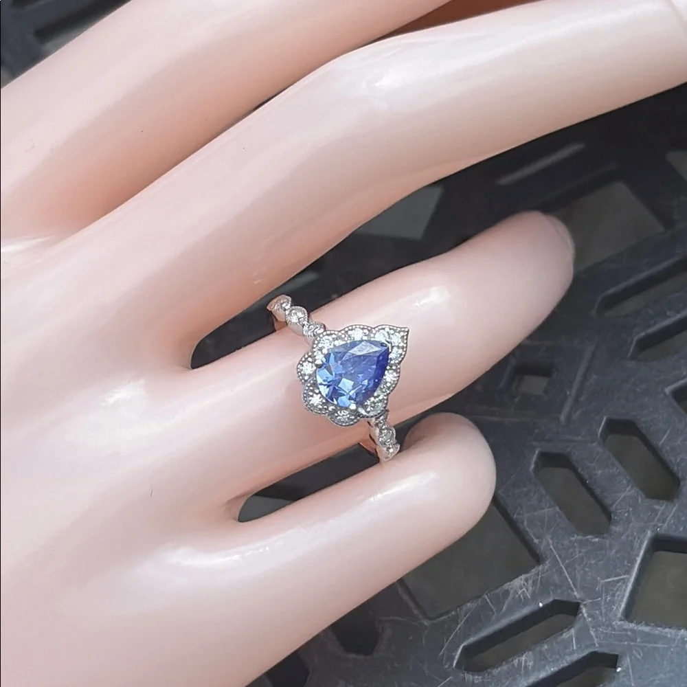 Pear Cut 1.25 tcw Genuine Tanzanite & Diamond Ring Sterling Silver Size 7